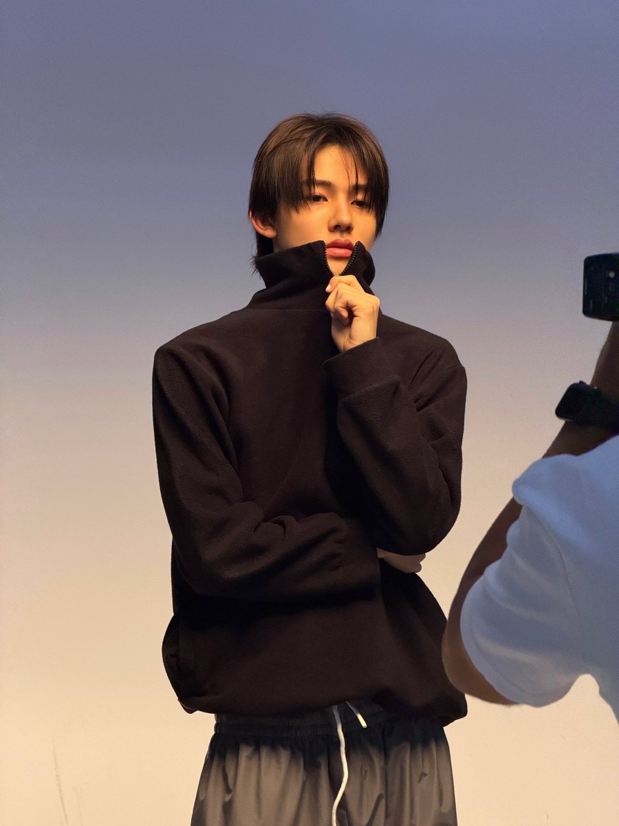 seonghyovn's tweet photo. https://t.co/9EADCAijnx