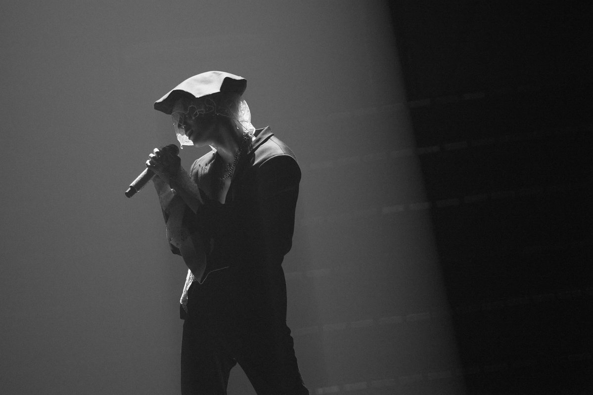 Taemin_Xoalsox_'s tweet photo. https://t.co/v1keA3tXaq