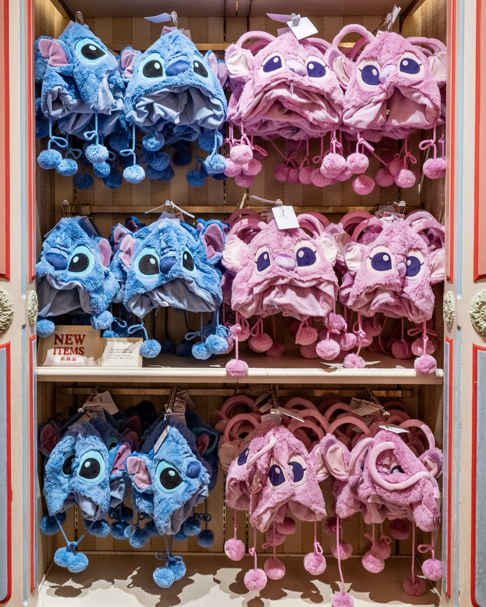 MezzoMikiD's tweet photo. 本日の東京ディズニーランド
"2026秋冬"ファンキャップ販売中☆
https://t.co/1AMJaPq4KG https://t.co/bCCRslSbo5