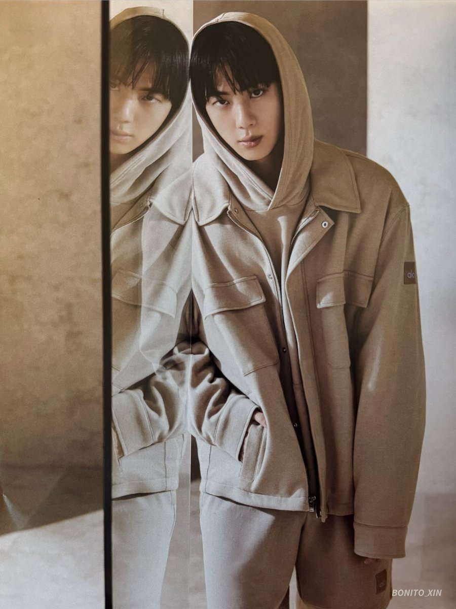 seokjinfile's tweet photo. JIN FOR ESQUIRE KOREA WITH ALO https://t.co/sjQGe7Xupg