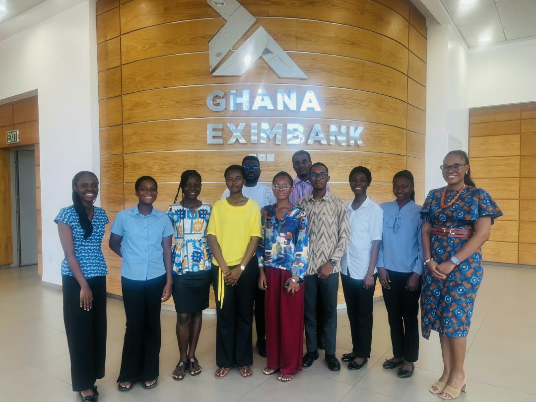 DatabankFound's tweet photo. A big thank you to the Ghana Exim Bank team for the warm hospitality and impactful industry tour

We remain dedicated to equipping young leaders with exposure for growth. 🚀🇬🇭

​#YouthDevelopment #DatabankFoundation #GhanaEximBank #YouthInBusiness https://t.co/TXxO8JqtaG