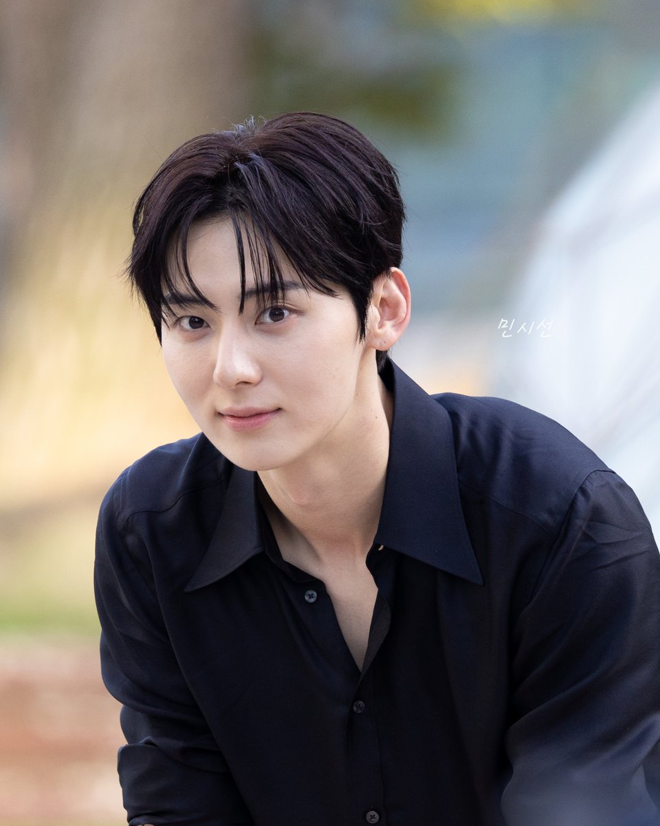 min_sisun's tweet photo. 261008
MCOUNTDOWN 

#황민현 #HWANGMINHYUN  #OUR https://t.co/FTui5xoK5h