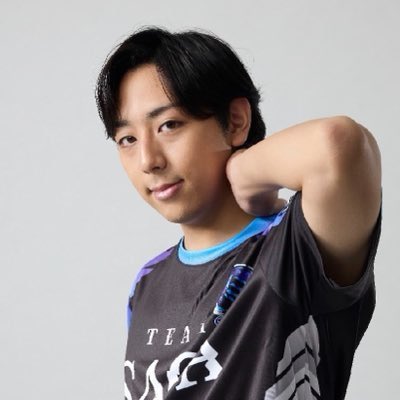 eishinnhai_offi's tweet photo. なんと！！！サブイベントであっとん選手(@attonDM )のファイアーバードに挑戦できます！！！
サイドイベントのデッキはもちろん、当時の殿堂&amp;プールや英進杯で使用したデッキでの挑戦も受け付けています！！
日本一強いファイアーバードを体験できる事間違い無しです！！！
#英進杯
#VANTo
#あっとん https://t.co/ssMq8vmXWR