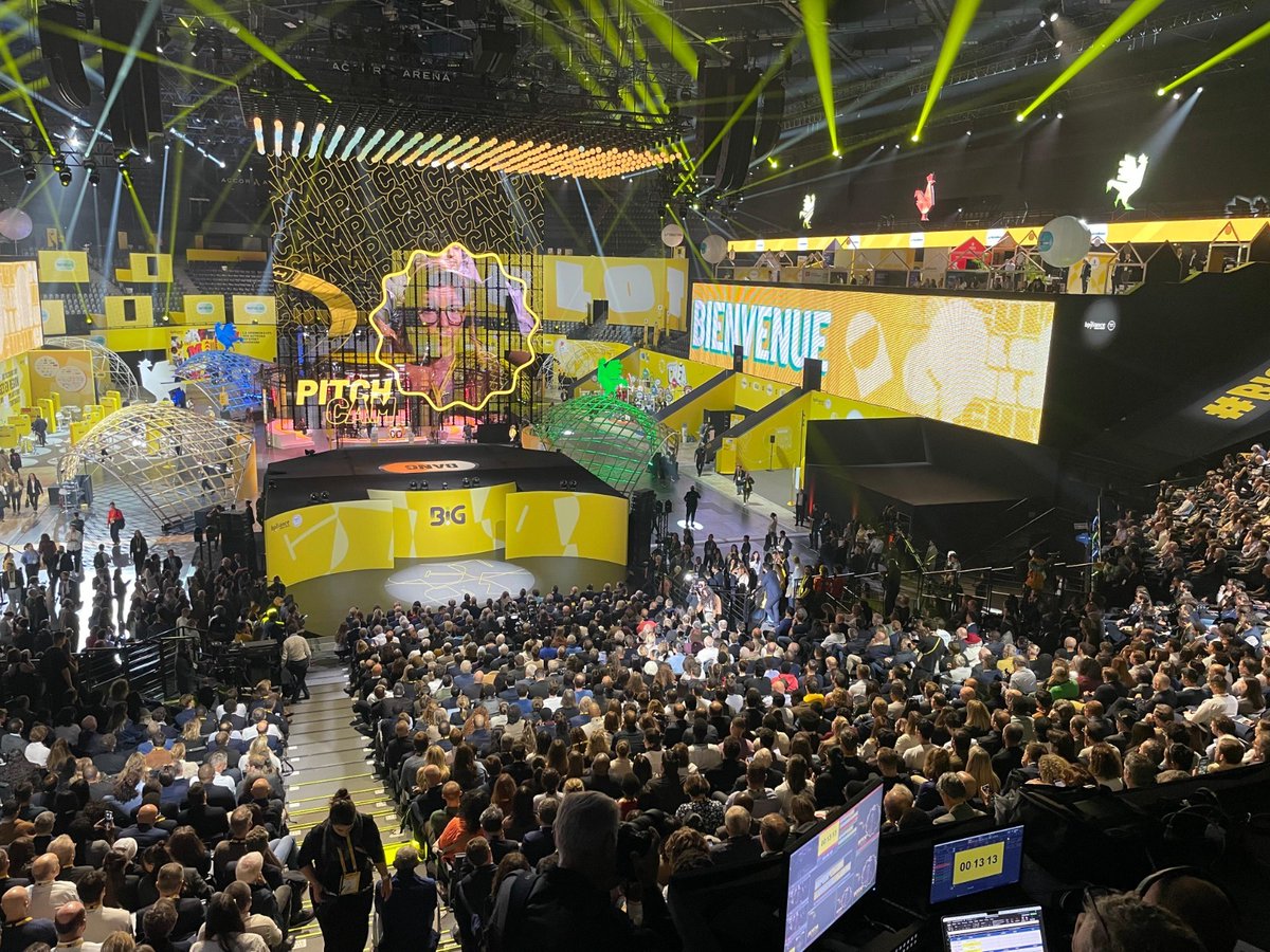 Jose_Gonzalo_'s tweet photo. #BIG2026, c'est parti. 🚀

L'Accor Arena a ouvert ses portes et des milliers d'entrepreneurs se sont déjà réunis pour cette 12e édition de BIG, le plus grand rassemblement d'entrepreneurs en France.

Cette année, nous avons choisi un thème qui résonne particulièrement avec l'époque : le culot.

Dans son discours d'ouverture, @NicolasDufourcq l'a rappelé : l'audace, c'est accepter le changement et l'inconnu. Le culot, c'est ce pas supplémentaire. Cet instant où, malgré les doutes, malgré les crises, malgré les risques, un entrepreneur décide de se lancer.

Depuis plusieurs années, les entrepreneurs affrontent des défis successifs. Et pourtant, partout dans nos territoires, nous voyons émerger de nouveaux projets, des investissements, des recrutements, des reprises d'entreprises, des ambitions industrielles.

Le culot, c'est cette énergie qui pousse à passer à l'action après les études de marché, les business plans et les nuits blanches. Ce moment où l'on se dit simplement : "Allez, j'y vais."

Chez @Bpifrance, notre rôle est de faire en sorte que ceux qui osent ne soient jamais seuls. Avec nos équipes présentes partout en France et grâce à des événements comme BIG, nous accompagnons celles et ceux qui transforment une idée en entreprise, un projet en réussite, une ambition en impact.