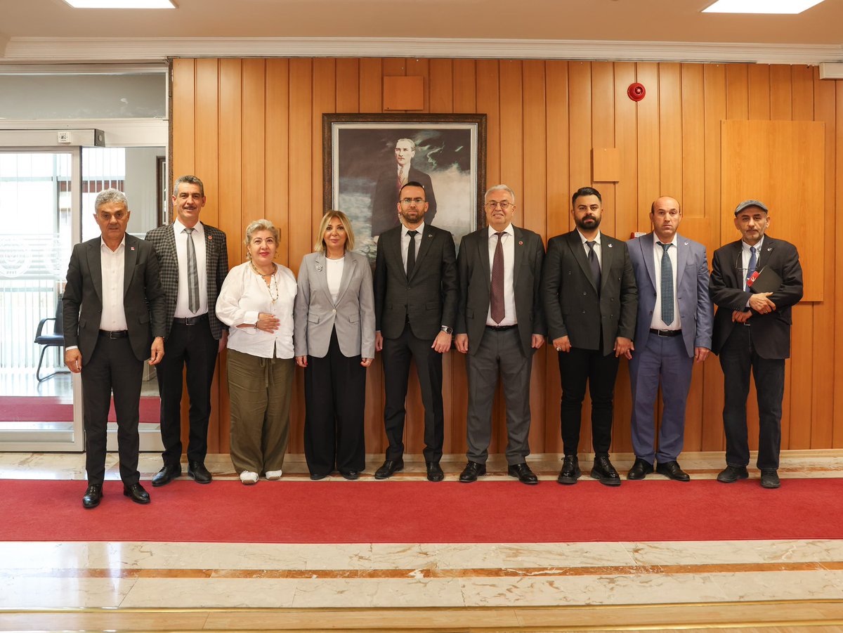 EtimesgutRefah's tweet photo. Yeniden Refah Partisi Etimesgut İlçe Başkanlığı olarak;
Etimesgut Belediye Başkanı 
Sayın Seda Dilber hanımefendiyi  ziyaret ettik. 
İlgi ve alakalarından dolayı kendilerine teşekkür ederiz. https://t.co/SyhW31J7fz