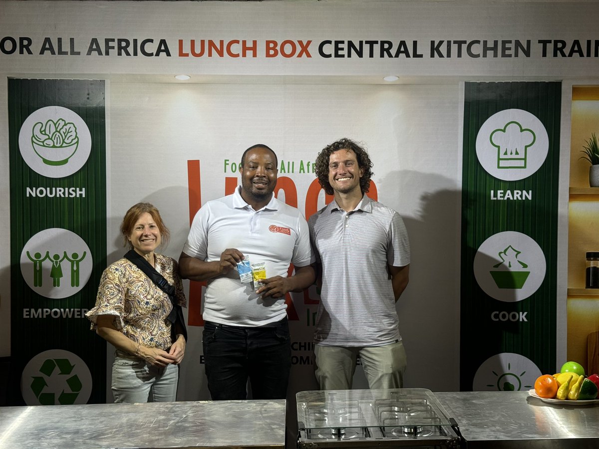 Food4AllGh's tweet photo. @Food4AllGh and @food4allafricuk welcomed Jack Nichting, NGO Partnerships Officer at @EdesiaNutrition , and his colleague to our Spintex LunchBox School Feeding Central Kitchen &amp; Training Centre.

#FoodForAllAfrica #EdesiaNutrition #LunchBox #Nutrition https://t.co/7EJOAqEprd