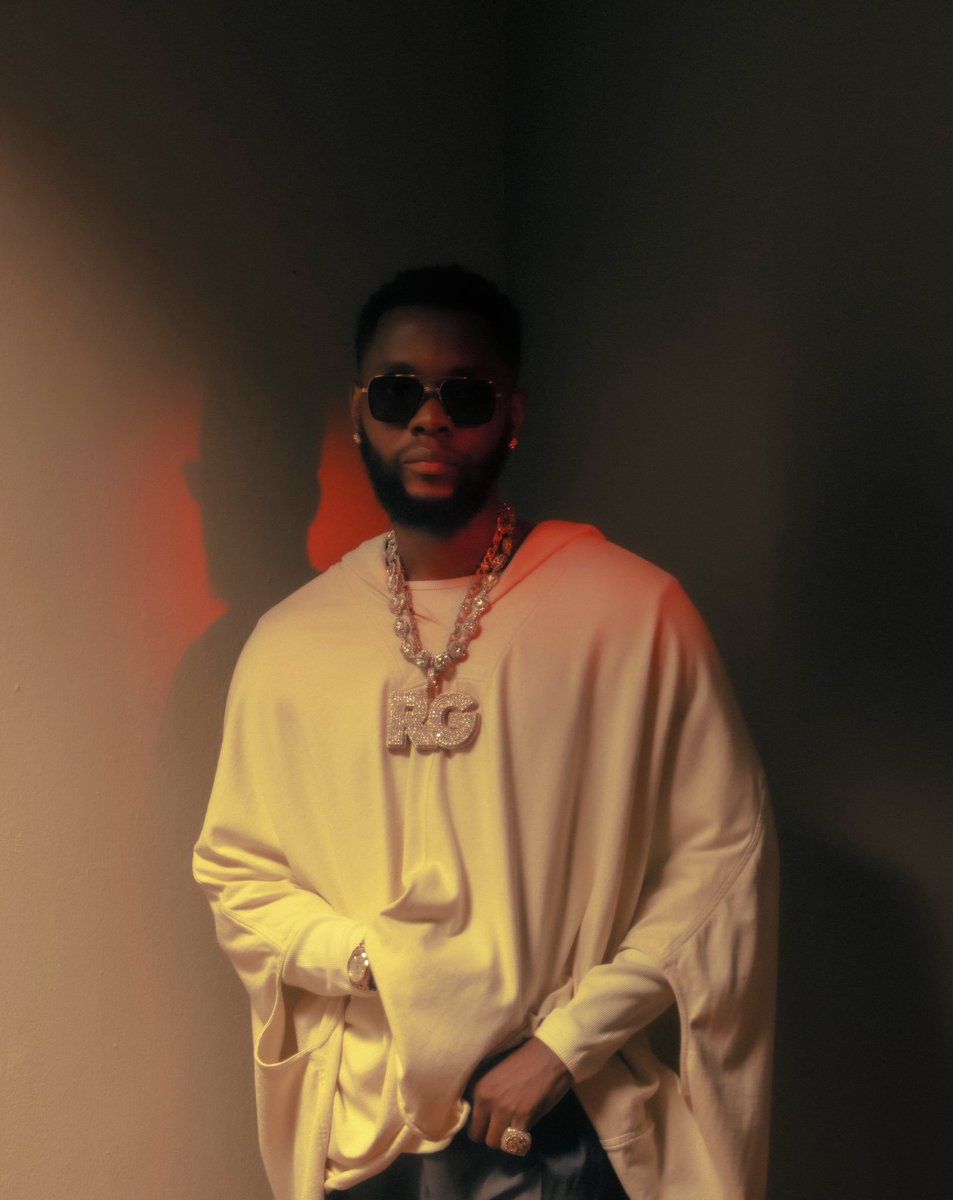 AlbumTalksHQ's tweet photo. 🚨 Kizz Daniel's "Uncle K: Lemon Chase" EP has now crossed 150 MILLION streams on Audiomack 🤩🔥 

— His 4TH project to surpass the mark on the platform 👏🏽 https://t.co/1koohVNzp0