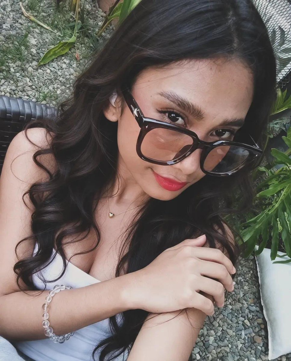 felyx0x0's tweet photo. mukha ko bago makantot https://t.co/mGrVwzyMzJ
