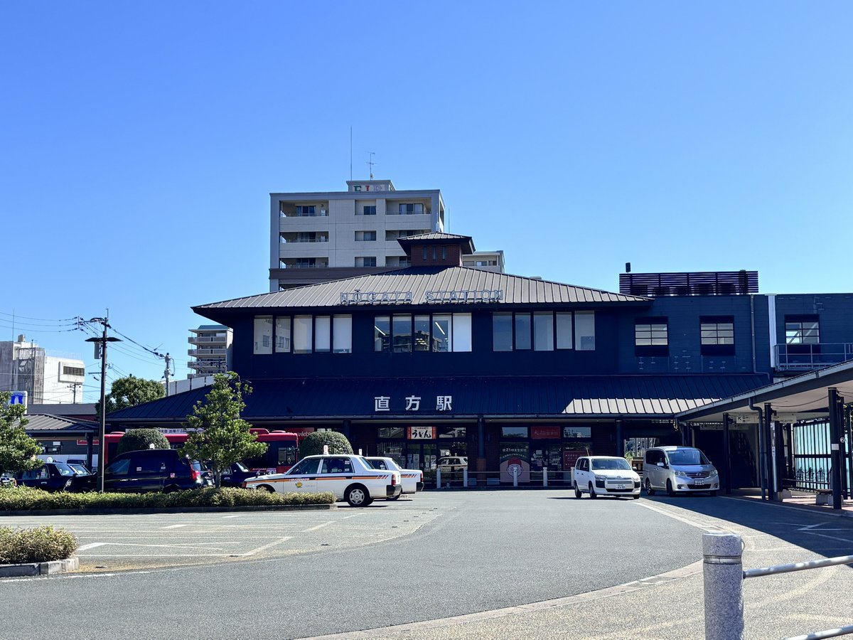 1ym_ya's tweet photo. 今でこそｲｯﾁｲｯﾁ言ってるけど私は小さい頃魁皇千代大海栃東が好きだったからいつか行きたいって思ってたけどやっと行けて大興奮でしたわ……🫣

福岡住みだけど近いようで遠いの直方駅……(もしかしたら近寄って良かったかもだけど恐れ多くて近寄れなかった) https://t.co/FeK6c09qdK
