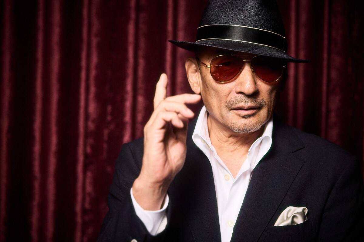 natalie_mu's tweet photo. 【連載】
あの人に聞くデビューの話 第19回（前編）
ローディから始まったクレイジーケンバンド横山剣の音楽人生

「クレイジーケン」はいかにして誕生したのか？
https://t.co/DThYHyLI8j

#クレイジーケンバンド #横山剣 https://t.co/j0j9pNc1xR