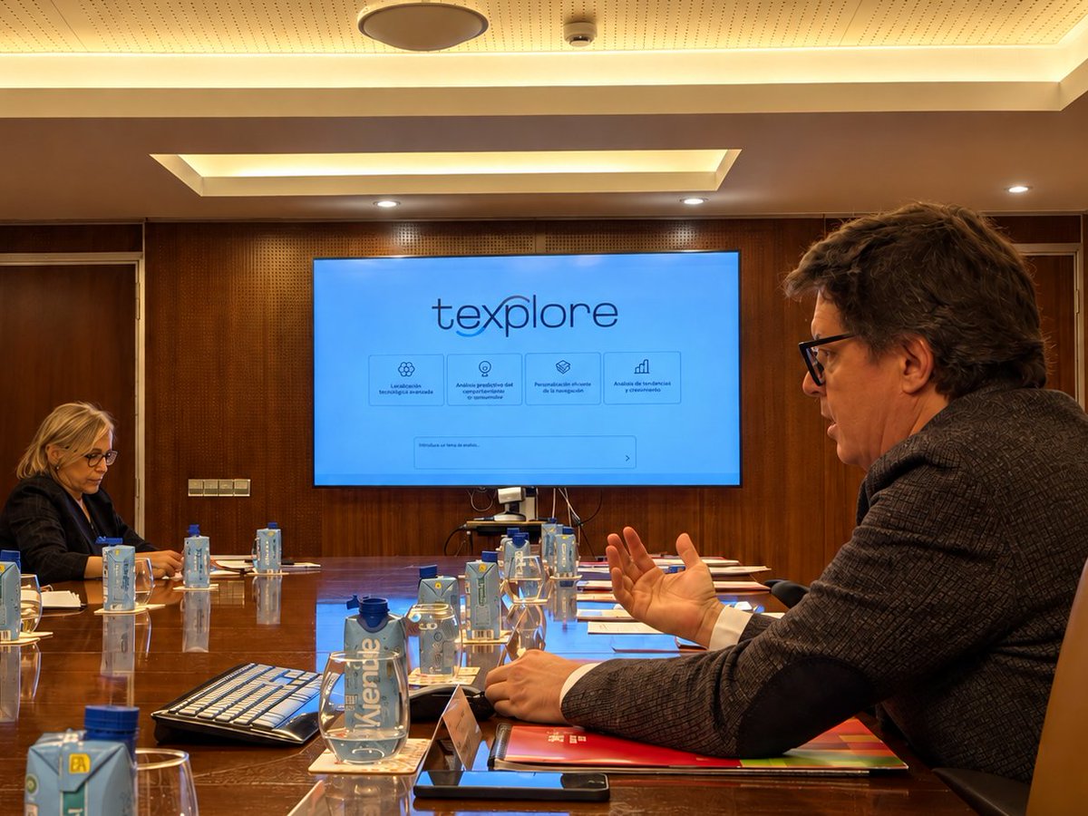FGCSIC's tweet photo. Nuestro director de Innovación Jorge Cabero Zumalacárregui ha presentado hoy las plataformas de innovación de la @FGCSIC, TeXplore y Nexofy, en la Comisión de Sanidad de @_CEIM_ https://t.co/of637ygJfl