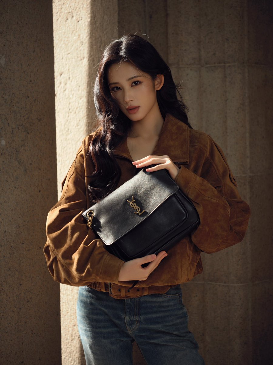hqqh0330's tweet photo. 학추 인스타
생로랑 학추🖤 https://t.co/V74KepoPqA