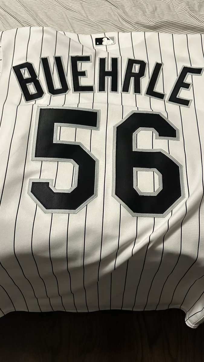 BeLikeSound's tweet photo. Feeling nostalgic for game 4 today #whitesox https://t.co/UpnCIl5Gaw