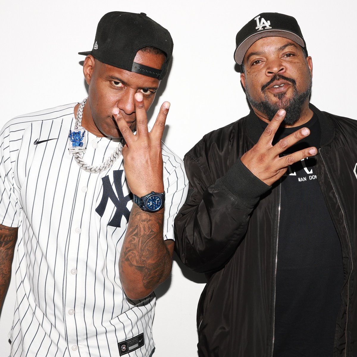 DJWhooKid's tweet photo. Snap with the GOAT, West Coast King forever 🔥🔥🐐 @icecube https://t.co/tV8mXLIcmw