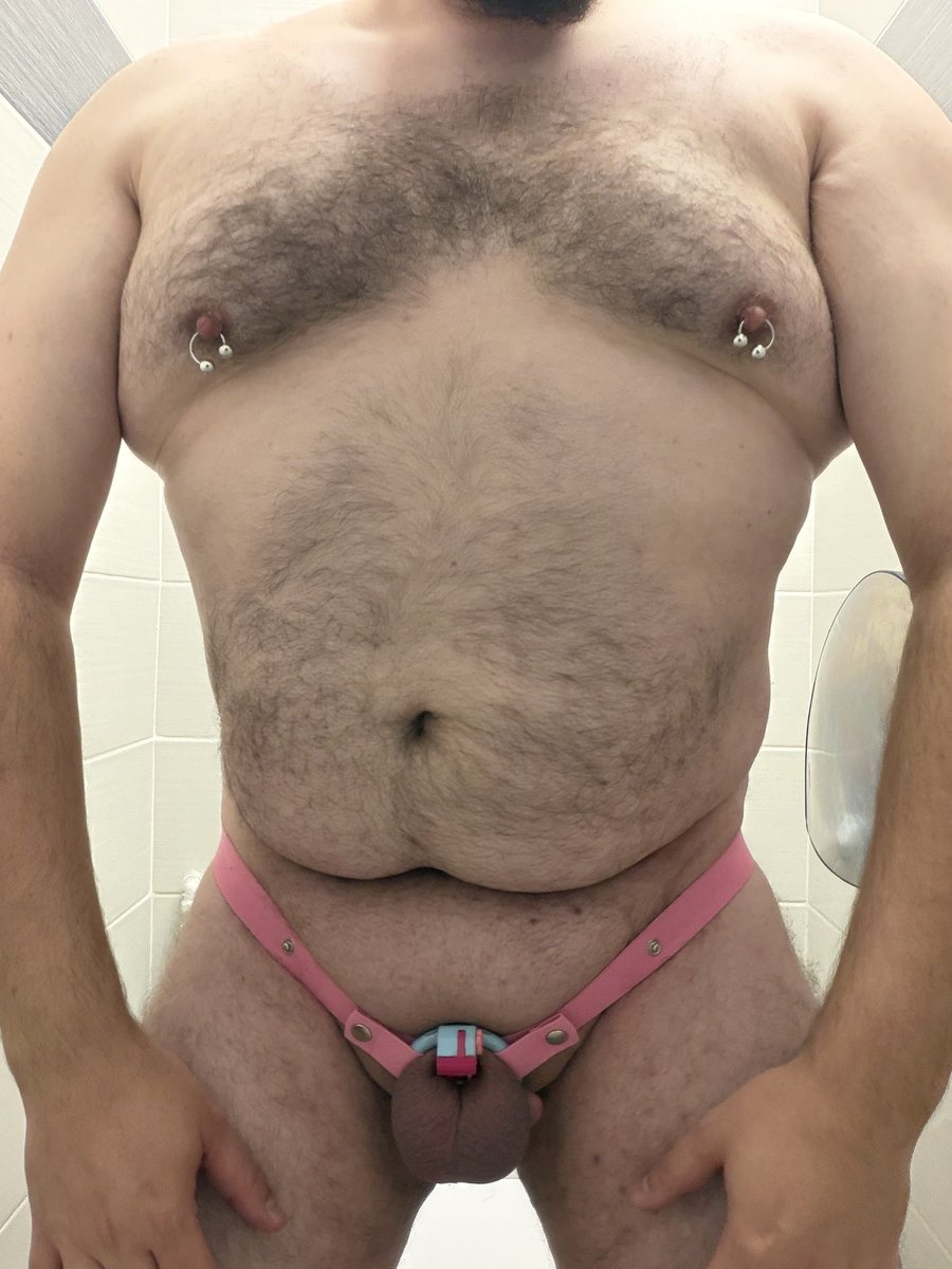 PupAlyxus's tweet photo. Day 8 🔐I need a top 🥵
#Locktober #sph #tinydick #micropenis #smallpenishumiliation #smalldickenergy #tiny #chastity #microcage #nsfw
#smallpenis #smallpenispride #nudemale #chastityshrinkage #unhung https://t.co/gKcarZjPy9
