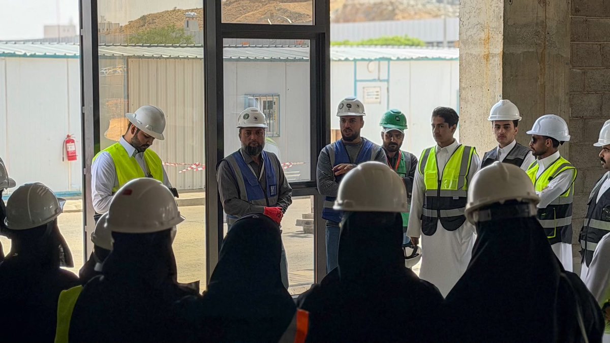EngTasneem_'s tweet photo. Abha Walk 🏗️ https://t.co/eDEVIlALIc