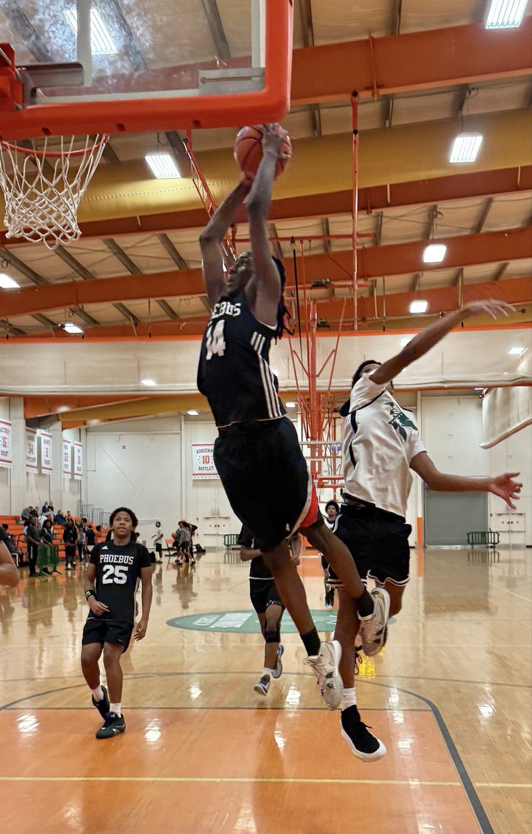 NorfolkKnights's tweet photo. Phoebus 6’4 2027 Urijahmet Broadbelt turns the corner and explodes to the rim off the dribble.   He’s a high flying, above the rim finisher and once he gets downhill it’s a wrap as he demonstrates in the other picture where again he beats his man off the bounce before exploding to the rim for a dynamic finish!  #BigShots #BooWilliamsFallLeague @BigShotsToday @BigShotsGlobal