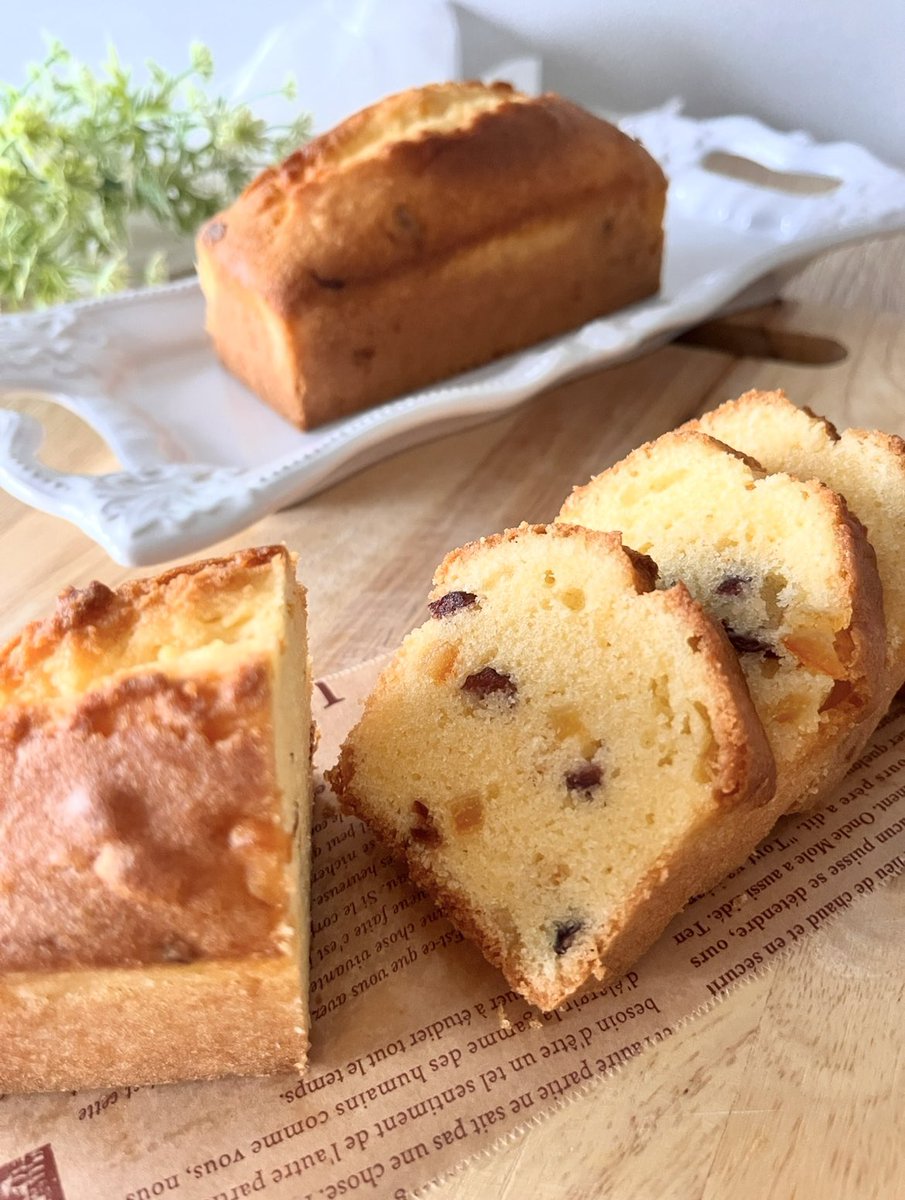 mai_fuwacafe's tweet photo. 𓊯米粉の焼き菓子

バター不使用、お砂糖控えめ
豆乳バターや米油、甘酒を使った
米粉のフルーツパウンドと
抹茶のリーフマドレーヌを作りましたꕤ

優しい甘さで身体に優しい
美腸を叶えるおやつです🍃 https://t.co/sj3X5dlMS5