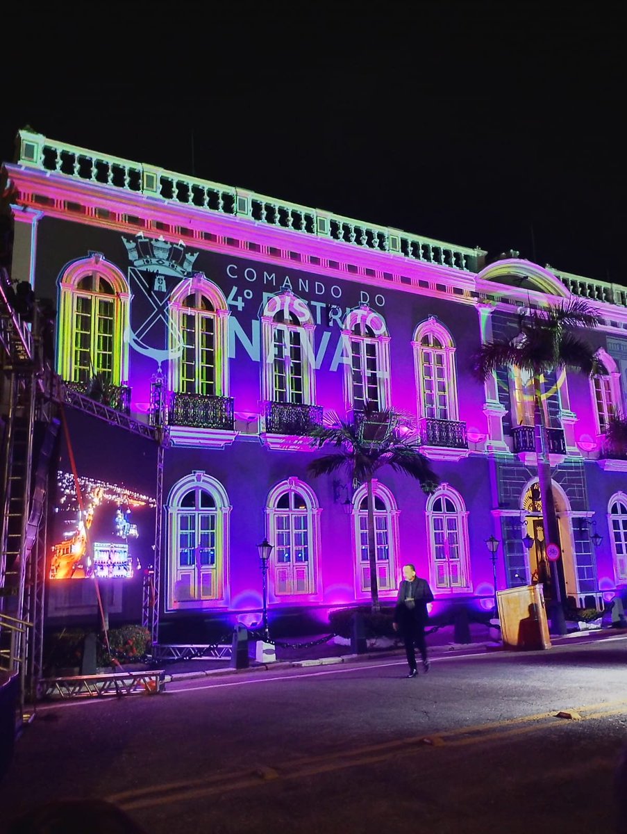 Augusto97731783's tweet photo. Festejos de 150 anos do prédio do Arsenal de Marinha, no bairro da cidade velha, Belém-PA. https://t.co/7V6oAub29k