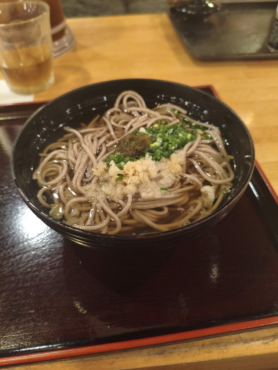 fusisan's tweet photo. 食べて食べて食べて食べて食べて参ります。 https://t.co/gSWrY3ForA