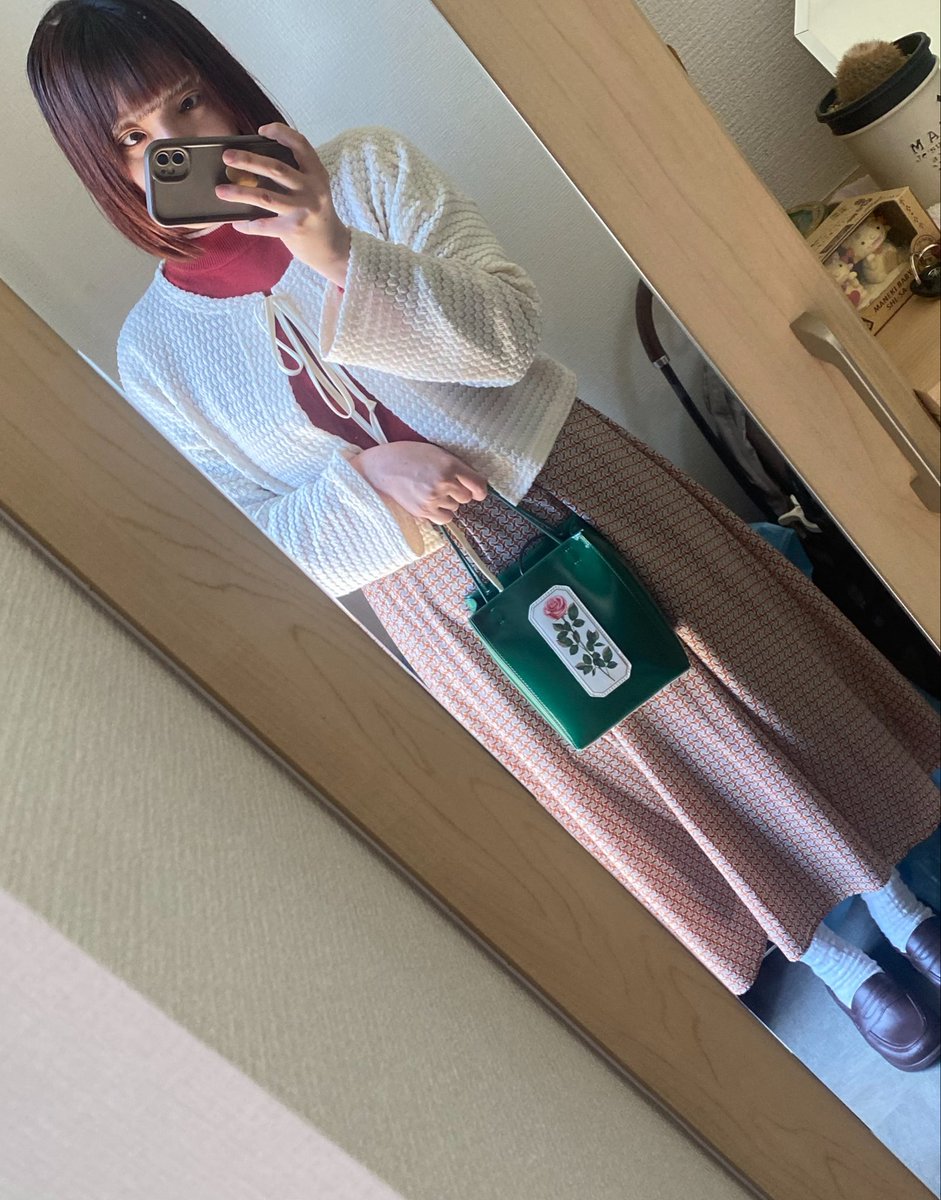 Sakanaysgd's tweet photo. 全然受診前だが、直近2年くらいの服を載せておき… https://t.co/ETWby3yHlz