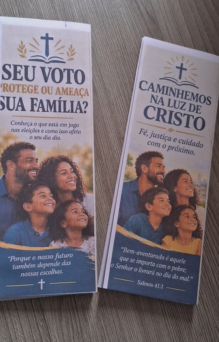 eviclaraa's tweet photo. vou espalhar nossa mensagem de justiça social estilo panfleto evangélico 

a gente tem que tentar falar na língua deles, não adianta nesse caso jargão acadêmico ou militante nesse caso https://t.co/NzEVWWdk9b