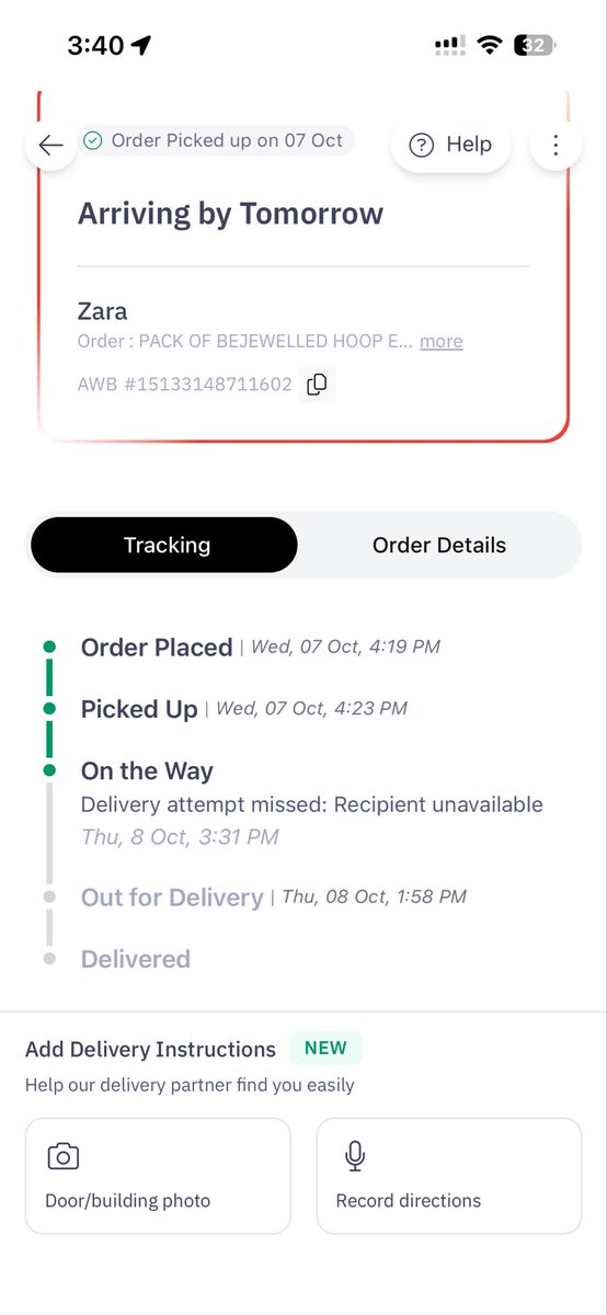 Agou196370's tweet photo. @delhivery Extremely disappointed. I was AVAILABLE, yet your delivery agent falsely marked the parcel as “customer unavailable.” Even after I told him I was available, he refused delivery. I have 60K+ followers and will escalate this legally if not resolved immediately dlvr nowww https://t.co/96hl0pcUFy