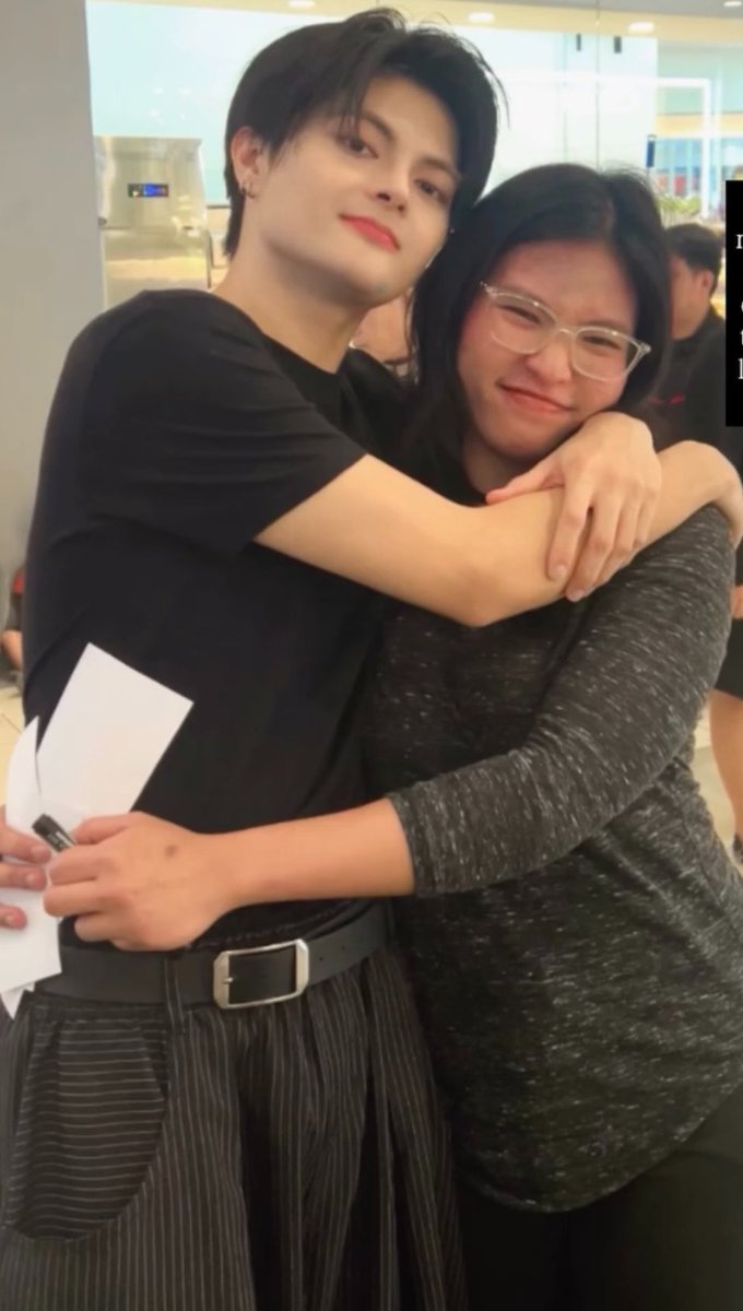 fr4nzchise_'s tweet photo. NOT A FAN OF HUGS PERO PAG KAY THADDEUS… SI THADDEUS YUN E

DAYONE BUSKING ENCORE
#DAYONEOfficial #ThisIsDAYONE https://t.co/orx2JLmvfI