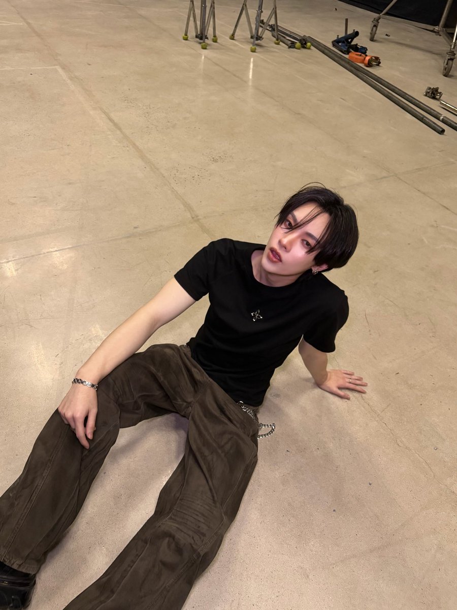 napgg_'s tweet photo. โหเฮีย เรียกแม่ว่าเธอได้เลย🧎🏻‍♀️

#Fifa_th https://t.co/q6O2kKQeHG