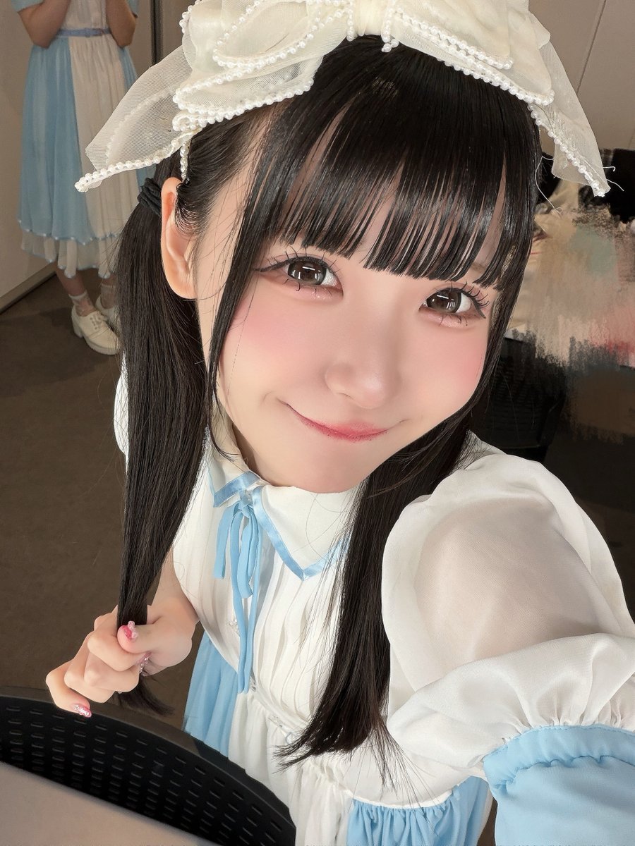 mona_sukiiro's tweet photo. アイドル甲子園 in Shibuya LOVEZありがとうございました♡♡

ステージが広くて、フォーメーション広げたんだけど、たくさん走り回った気がする！直前までみんなで確認して、いつもとは違うステージの使い方だったけど、楽しかったな(˶'ᵕ'˶ )︎
初めての人も、目合わせてくれたりありがとう！

初めての場所一緒に行けて嬉しかったよ〜♡♡
また明日もライブがあります！よろしくね(,,> <,,)