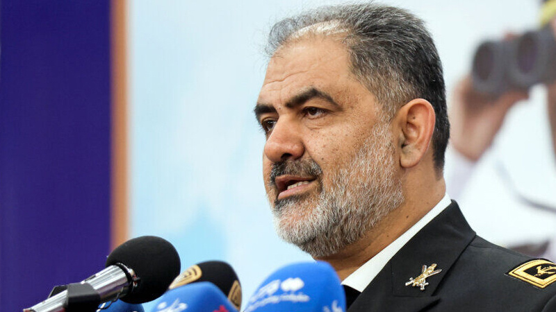 IranRadiops's tweet photo. د ایران د اسلامي جمهوریت د پوځ د سمندري ځواک قوماندان د هرمز تنګي پر سټراټیژیک اهمیت په ټینګار سره وویل: د دې سټراټیژیکې اوبلارې امنیت او د ایران د ملي ګټو ساتنه د هېواد د مدافعانو پر ارادې، هوښیارۍ ،ځيرتیا او چمتووالي ولاړید ی. https://t.co/3LgUtOORjj