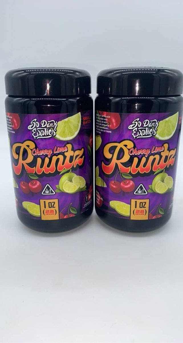Weed_Daily1's tweet photo. My weed so good and i'm just gonna smoke some, cheers!😆

🌬️🌿✨
#drugstwt #drugtwt #weedtwt #smoke
#animalcookies #stonerfam  #CannabisCommunity #weedmob #420community #420friendly #weedsmokers #WeedLovers https://t.co/tWOd3vTam0