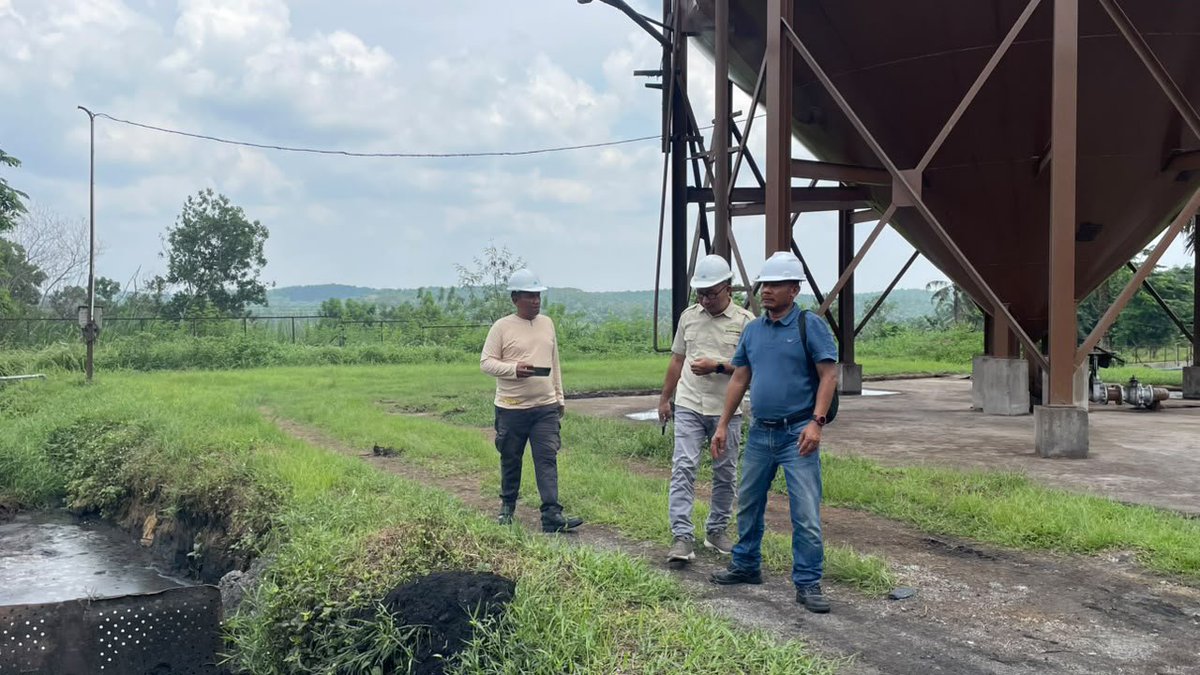 ardha_sys's tweet photo. 23092026.....Pengawasan Penaatan Lingkungan Hidup (semester II) ke PT. Surya Agrolika Reksa I di Kecamatan Singingi Hilir #pabrikkelapasawit https://t.co/XL6yxxemmH