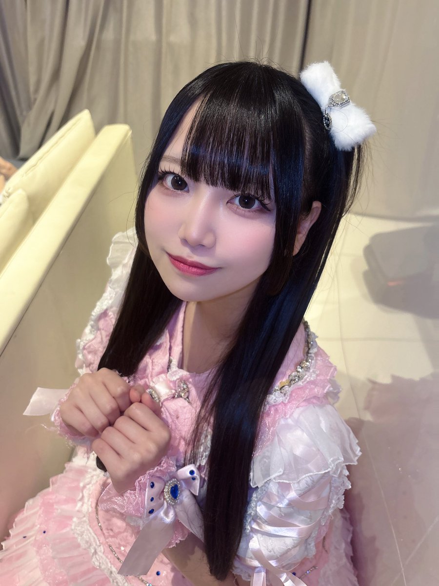 Cheriecla_ame's tweet photo. たまに視線交わるのは気のせい？ https://t.co/T4wm70P51J