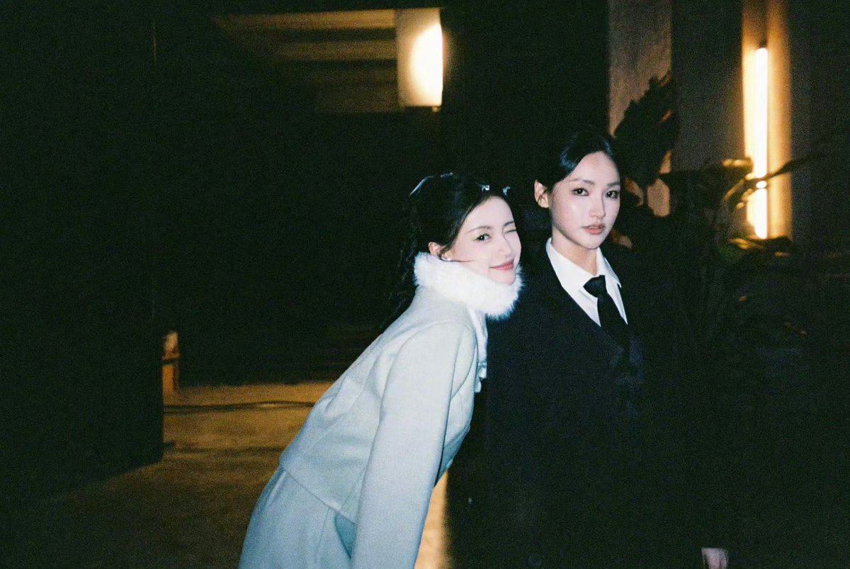 l2xh3's tweet photo. 261008 린샤오자이 웨이보 초화

작은 유도야 오늘 너에게 정식으로 작별 인사를 건넬게~ 🌱 

#린샤오자이 #林小宅 #LinXiaoZhai #HanaLin https://t.co/nzLtavKs41