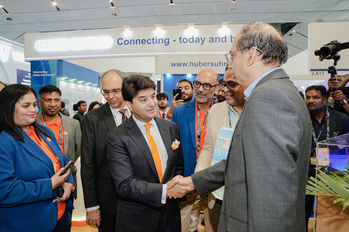 parag_alavani's tweet photo. Delighted to welcome Hon’ble Union Minister for Communications, Shri Jyotiraditya M. Scindia ji, to the Microscan stall at the 10th India Mobile Congress 2026! 🤝

During the visit, Founder Shri Sandeep Donde and Shri Chandrashekhar Mahant shared insights into Microscan’s work across fiber infrastructure, data centre connectivity, subsea connectivity, cloud, cybersecurity and next-generation network solutions—building resilient foundations for a more connected India. 🌐

#IndiaMobileCongress2026 #IMC2026 #DigitalIndia #JyotiradityaScindia #Microscan #Technology #Innovation #NewIndia #Telecom #Broadband #DigitalInfrastructure #Cybersecurity #Connectivity