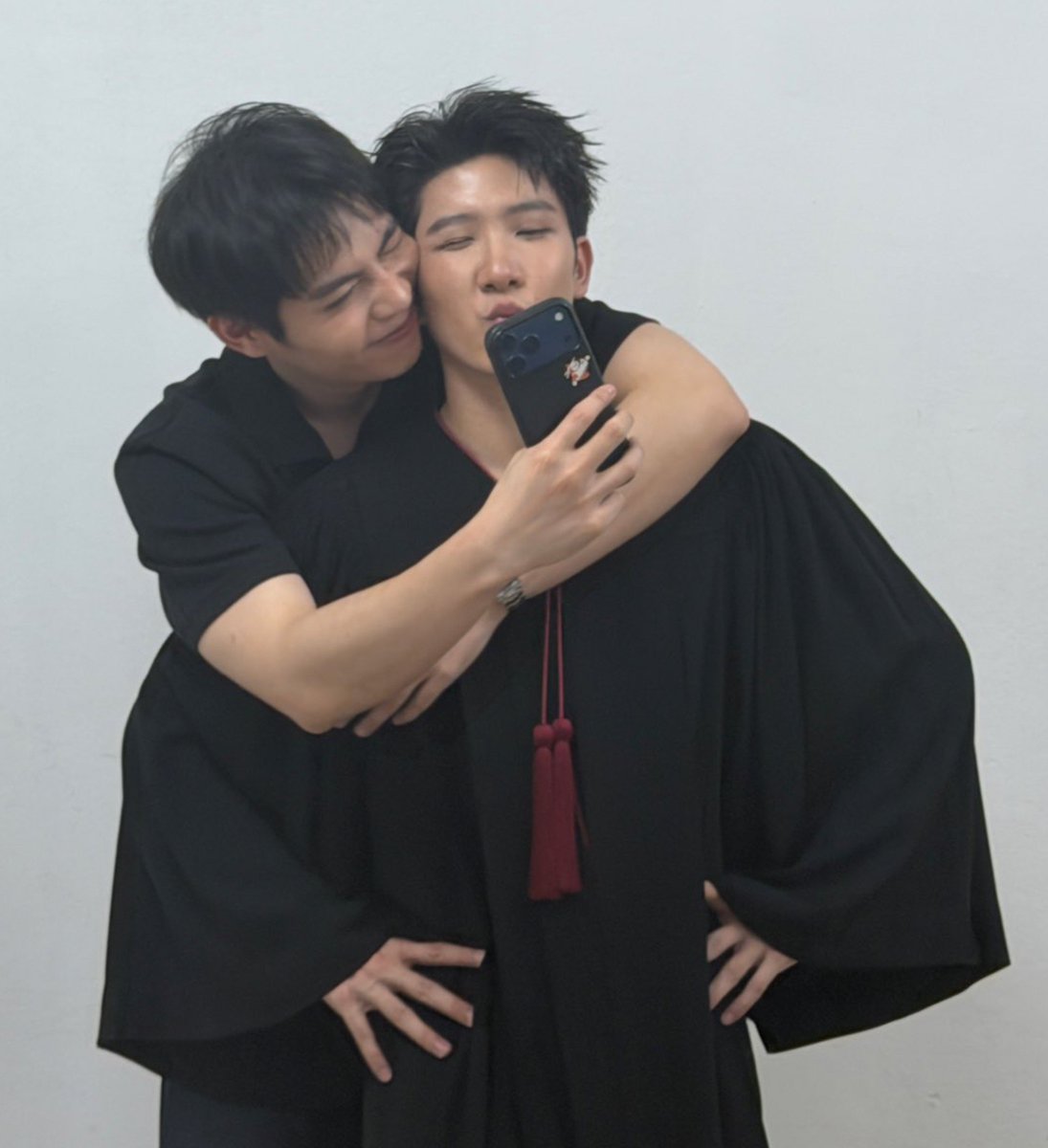 _RuangKhao_'s tweet photo. ทุกภาพทุกมุมพรีเวดดิ้งมากค่ะ 🫠👌

#เฟิร์สข้าวตัง 
#KhaotungHappyGraduation https://t.co/mOkXbh1ydR