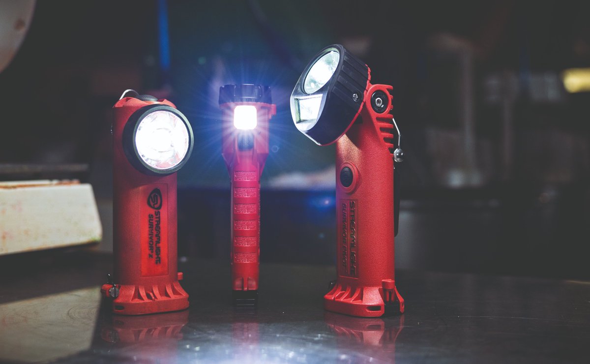 StreamlightDE's tweet photo. 🔥🔦 Beleuchtung, auf die Sie sich verlassen können, wenn es darauf ankommt

Die Beleuchtungslösungen von Streamlight sind für anspruchsvolle Einsatzbedingungen konzipiert und sorgen dafür, dass Einsatzkräfte überall dort, wo der Einsatz sie hinführt, mit zuverlässiger Beleuchtung ausgestattet sind.

#StreamlightTrusted