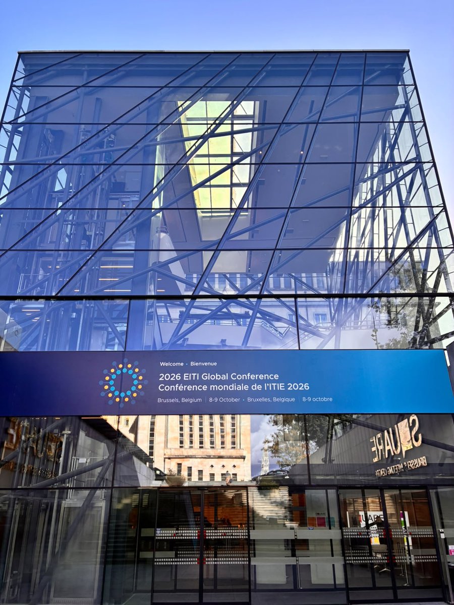 CorruptionTue's tweet photo. À la conférence mondiale de l’@EITI, le ministre du Plan a présenté la renégociation de la convention Sicomines comme une avancée majeure. Le CNPAV souhaite toutefois apporter une autre lecture : selon ses analyses, la RDC enregistre depuis l’avenant 5 un manque à gagner estimé à 412 000 USD par jour. Le #CNPAV appelle à une application équitable de la fiscalité minière, afin que @SICOMINES contribue aux recettes publiques au même titre que les autres opérateurs du secteur