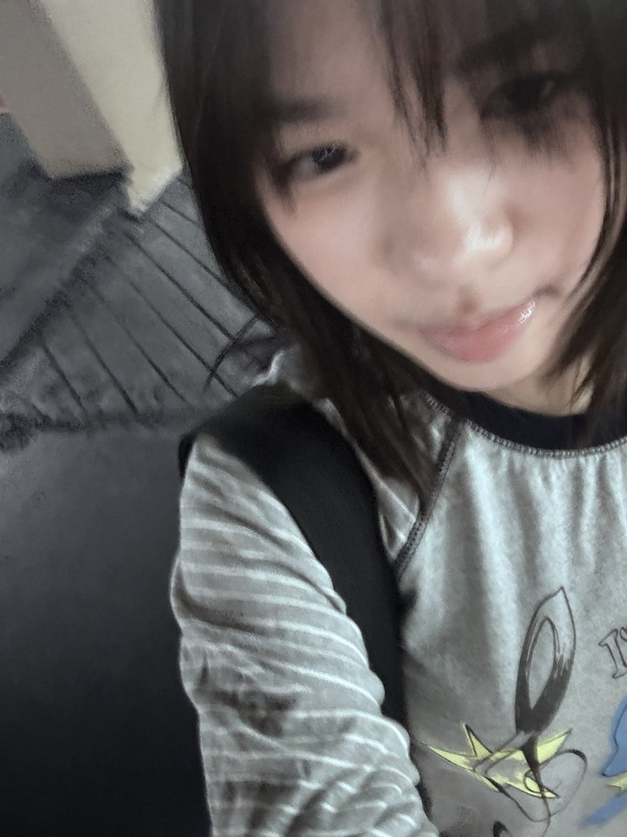 41degree_s's tweet photo. เล่นงัยอ่ะ ?-?

#dwtselcaday https://t.co/HchjLI8g0C
