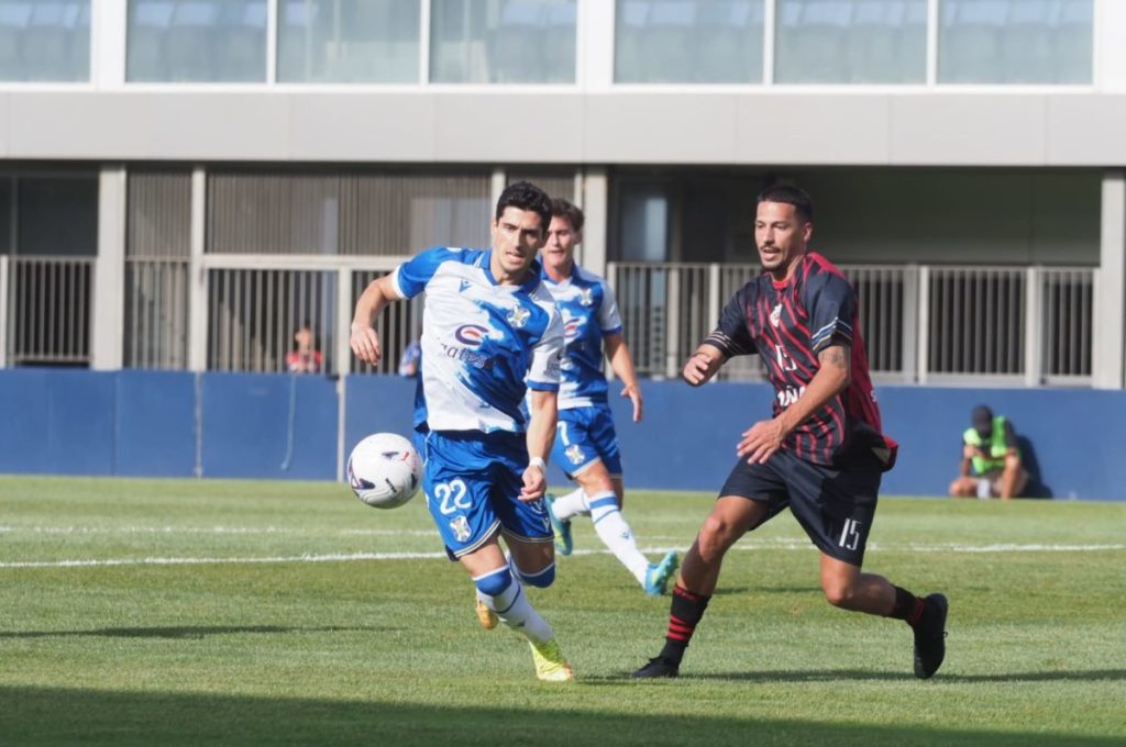 TodoGolesRadio's tweet photo. #Tercera⚽️🇮🇨 La #UDAñaza anuncia a través de sus redes sociales que el de este viernes ante el @CDSanMiguel1948 será su último partido y que luego se retirarán de la competición por falta de apoyos económicos https://t.co/1arXAor1FG
