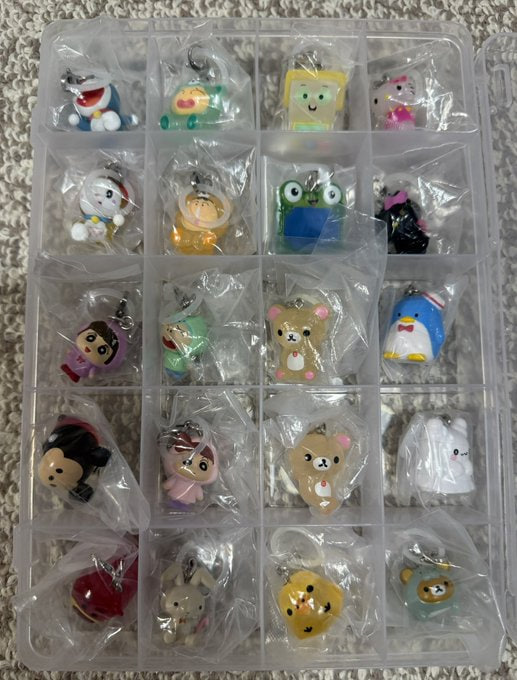 yixii24's tweet photo. 【譲渡】ミルキー めじるしアクセサリー

【譲】画像のもの
【求】1点300円＋送料
ヒスミニ、アンパンマン、モフサンド、クレしん、サンリオ、ディズニー、ドラえもん、リラックマも購入可能です！

PayPay取引希望🙇‍♀️
お気軽にDMください！ https://t.co/sY2HV9ME4e