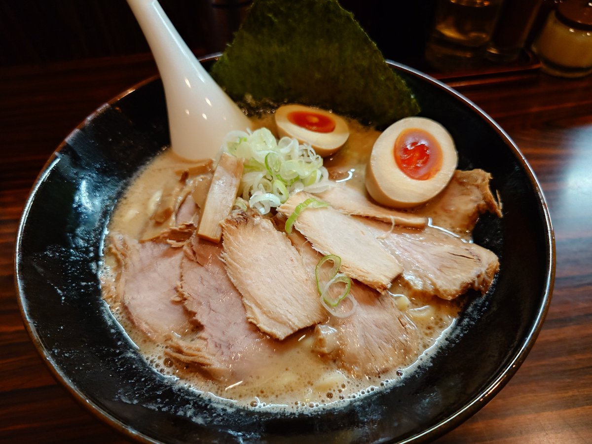 kat_sai_to's tweet photo. 久しぶりにラーメン長山ｷﾀｰ https://t.co/b0Mo1bKJtN