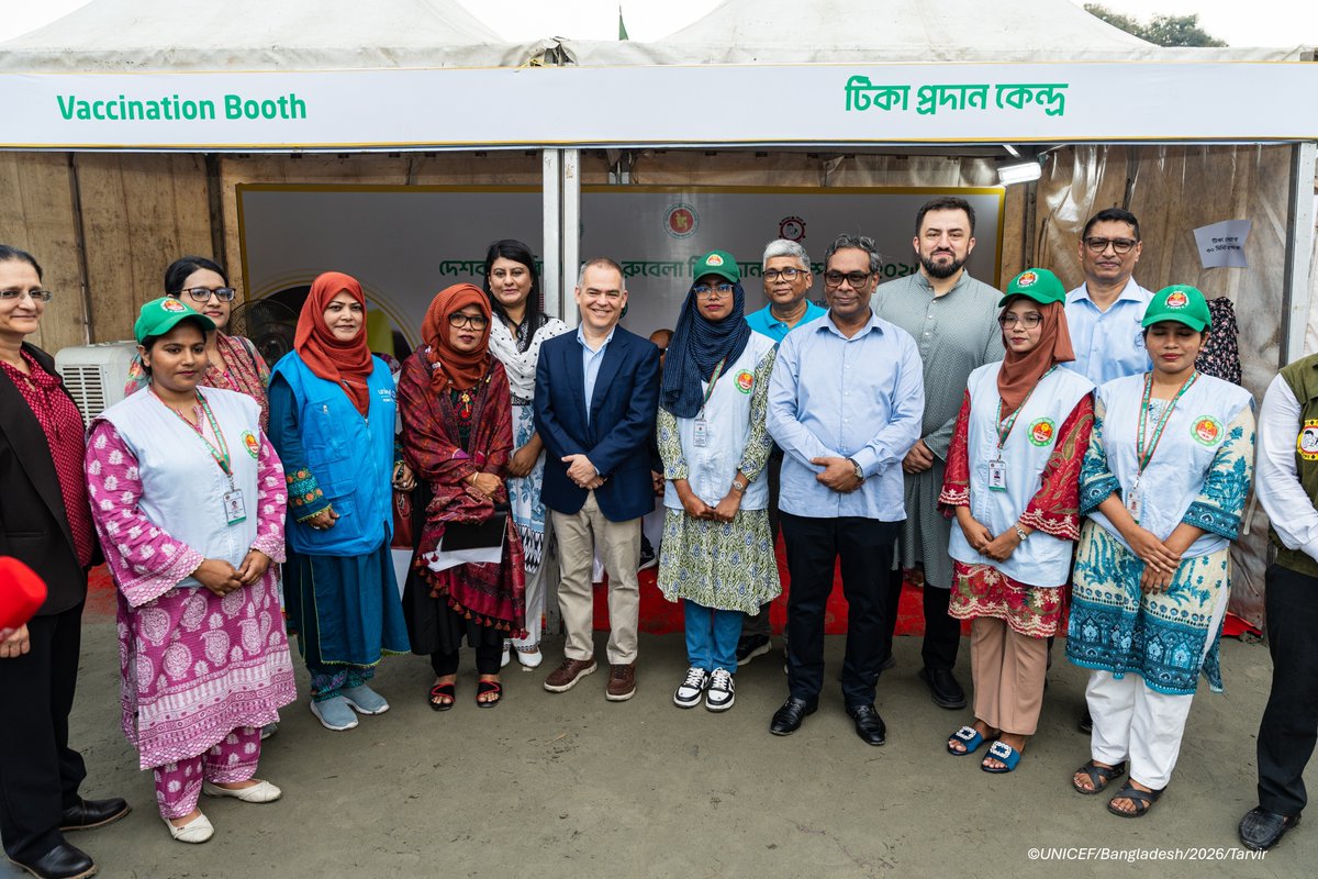 UNICEFBD's tweet photo. Yesterday, UNICEF, along with the @usembassydhaka, joined the Government of Bangladesh at a special Measles-Rubella (MR) catch-up vaccination session at DNCC, supporting efforts to reach an estimated 3.4 million eligible children. https://t.co/LYUl7iUsFz