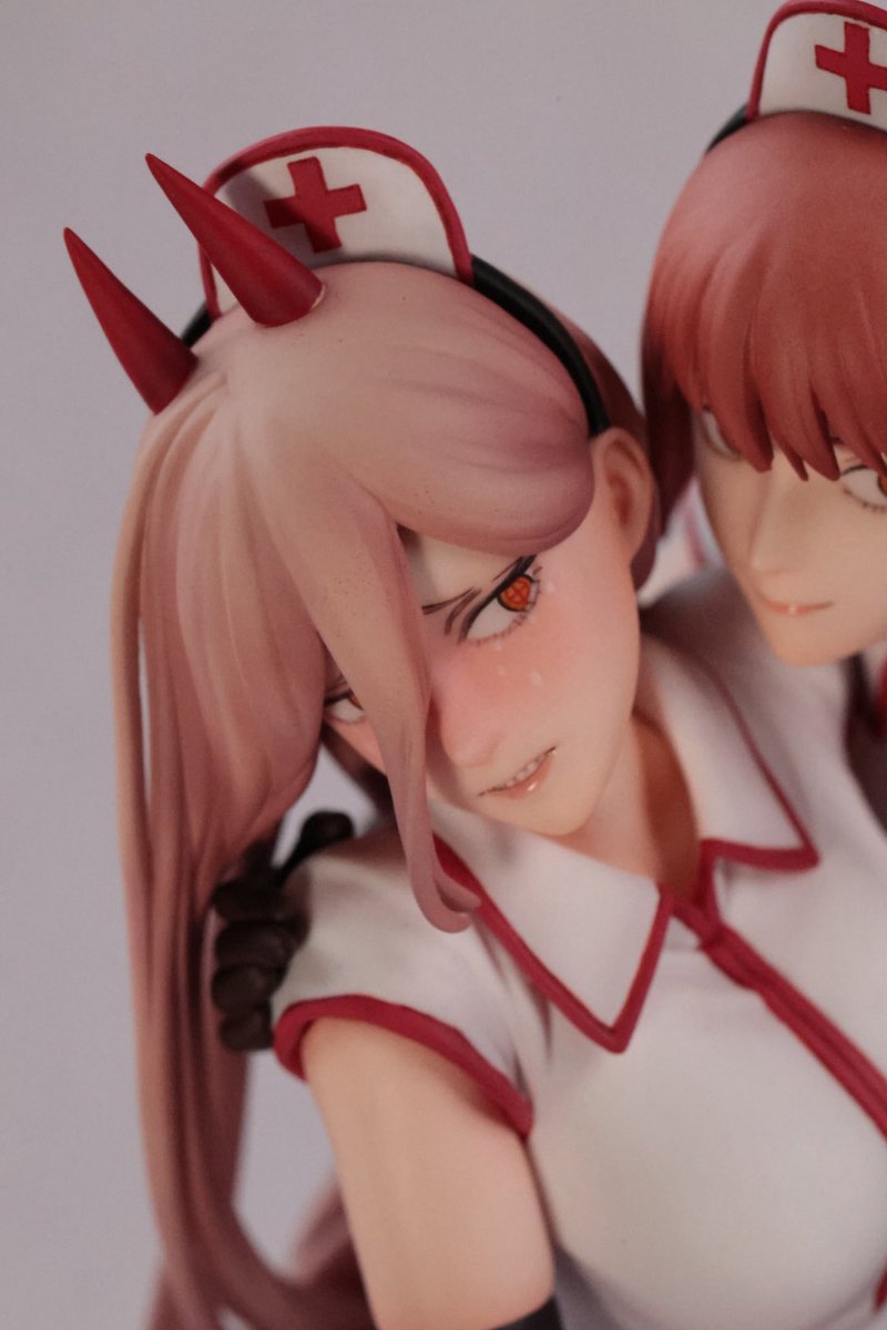 zishongi's tweet photo. FURYU F:NEX チェンソーマン パワー&amp;マキマ ナースVer.
リペイントしました https://t.co/4FSF6TsB3x