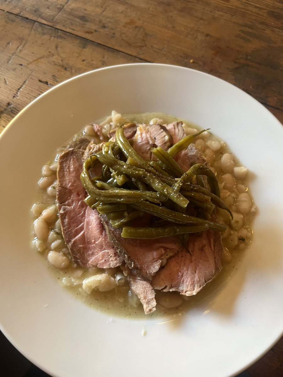 AngusColwell's tweet photo. This week, I reviewed ‘cloudstreet’, which stretches the definition of ‘restaurant’, but was excellent.

https://t.co/B4LLPdO9fz https://t.co/KxZwTZGZlk