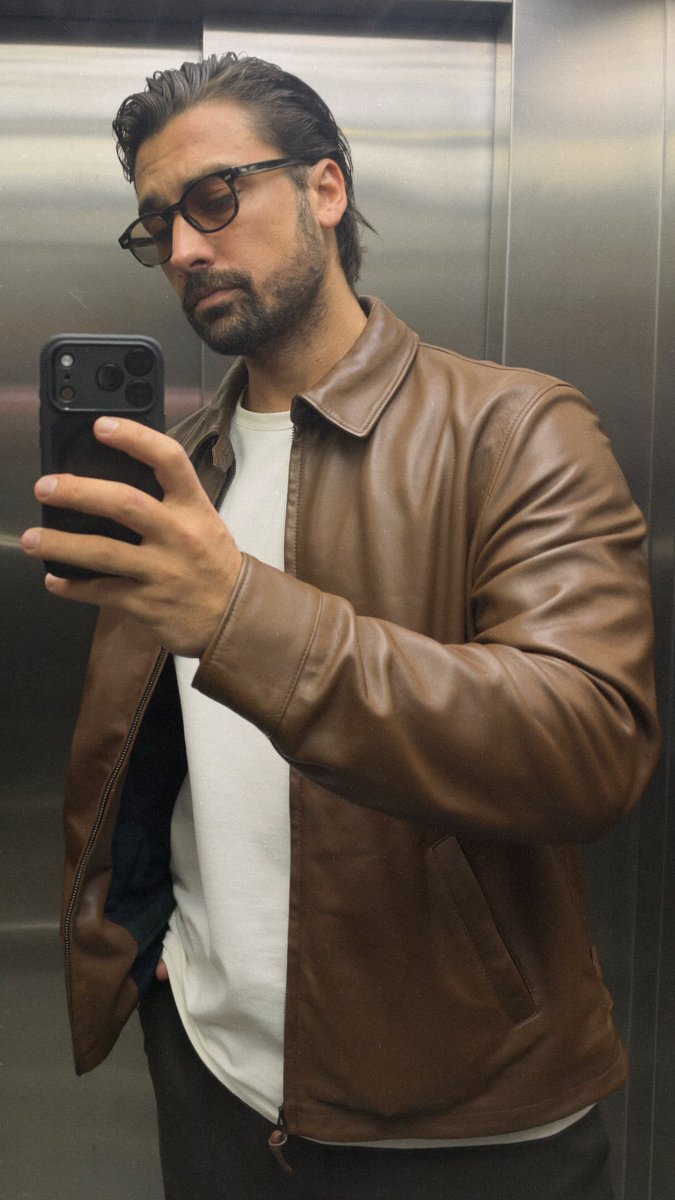 msgiorgiap's tweet photo. The autumn looks are back 🤌❤️‍🔥🍂

#AlpNavruz https://t.co/6d7Omr9u48