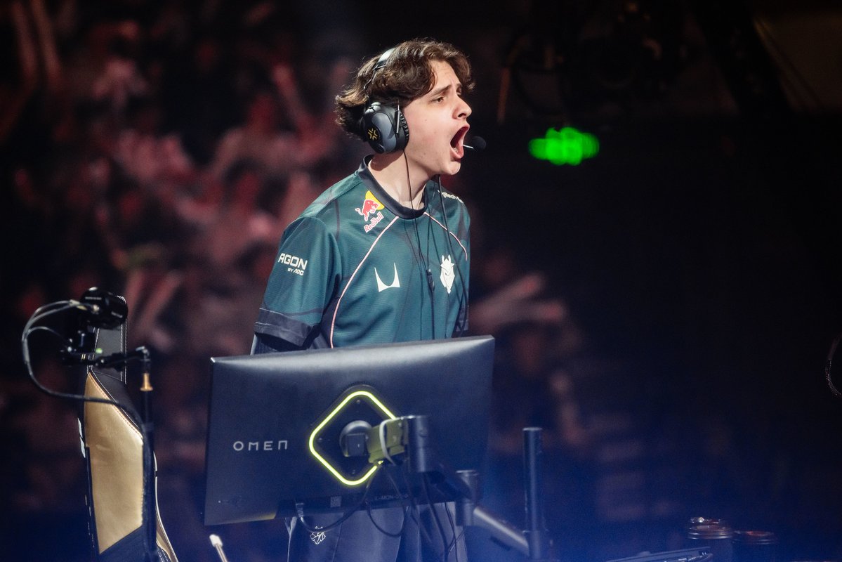 nandoshowww's tweet photo. 🇺🇸 G2 BATE 🇺🇸 100 THIEVES E SEGUE NA UPPER DO CHAMPIONS

A G2 Esports, seed 4 do VCT Americas, bateu a 100T, atual campeã das Américas, por 2 a 0, e segue na chave superior do Champions Xangai 2026. 

A G2 enfrenta o vencedor de VIT vs NS no sábado (10), às 9h (horário de Brasília). A 100T aguarda o perdedor do mesmo confronto, mas joga nesta sexta-feira (9), às 9h em duelo ELIMINATÓRIO. 

Esse resultado agradou ou cagou seu bolão?