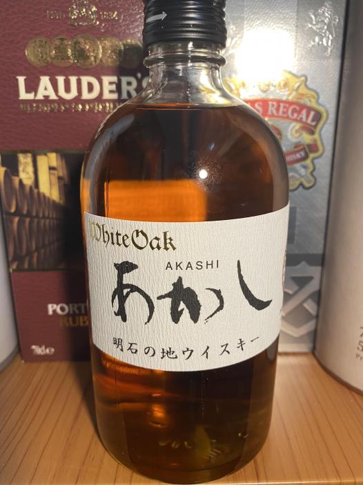 osakeDB's tweet photo. 【本日のお酒！！】
「ホワイトオーク地ウイスキーあかし」
https://t.co/k1Dm7xL6oJ
↑飲んだことある！というお酒好きなあなた、
ぜひお酒DBに書きこみお待ちしております！
#あかし https://t.co/2o5mabdyXk