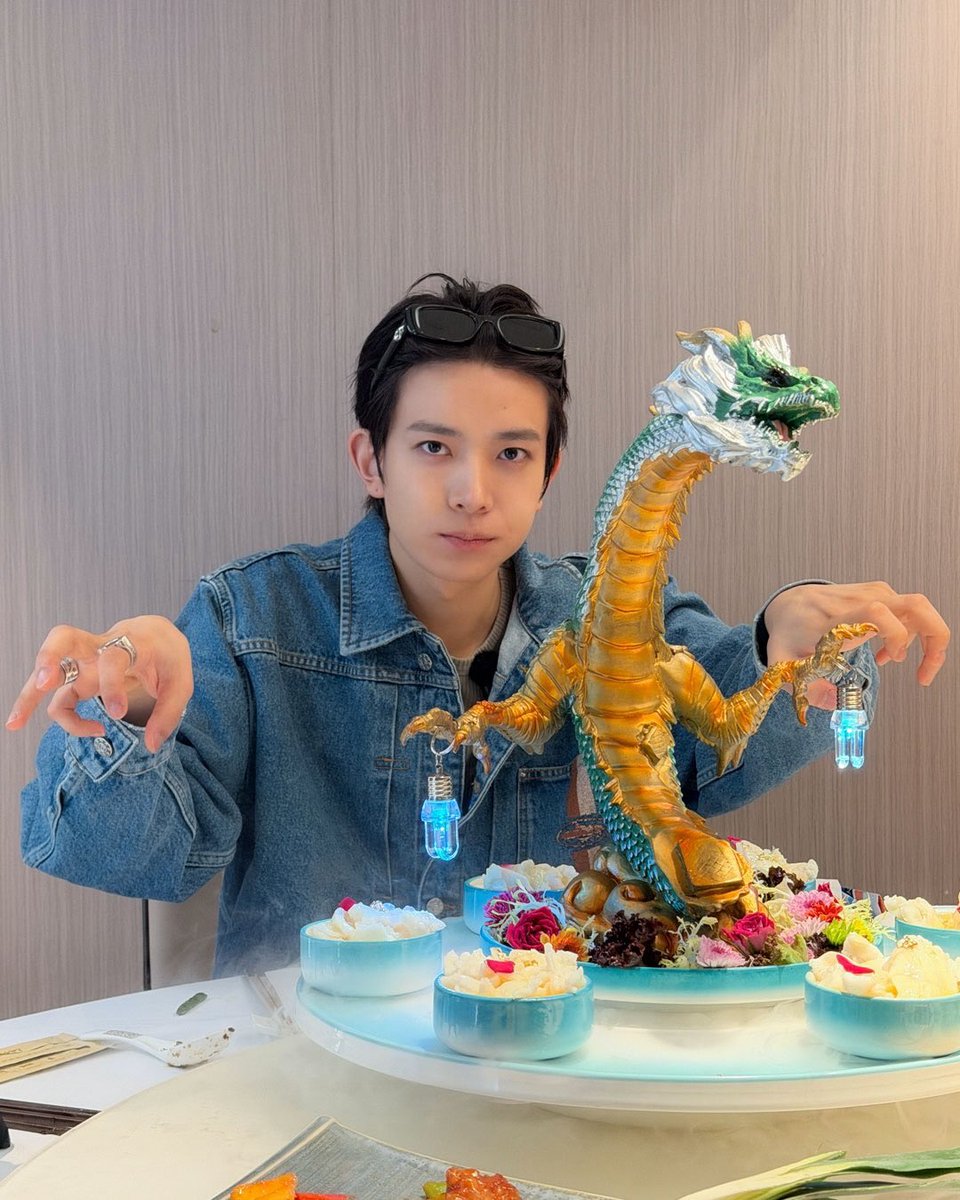 evanfolder's tweet photo. [261008] INSTAGRAM 

🌟

🔗 https://t.co/5IZHPvHGQY

#EVAN #에반 #HEESEUNG #희승 https://t.co/9qkG6lCvVS